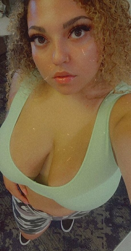 hot lips Nacktbilder von OnlyFans geleakt