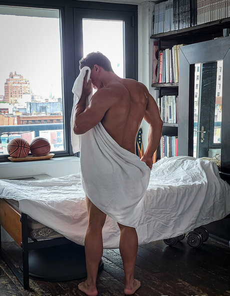 toned2bone Sexy OnlyFans