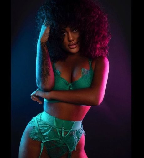 Marlie Lewis OnlyFans-Pornos