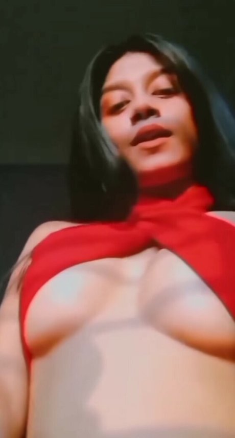 Uva Roy Kostenlose OnlyFans-Inhalte