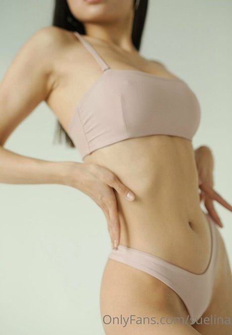 lina xena OnlyFans Pornografie