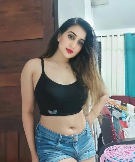 Aniza Hazel OnlyFans-Creator