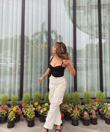 tvishagulatii OnlyFans geleakte Pornografie