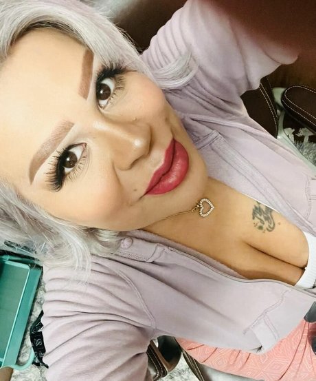 Myra La Chula Gratis OnlyFans Inhalte