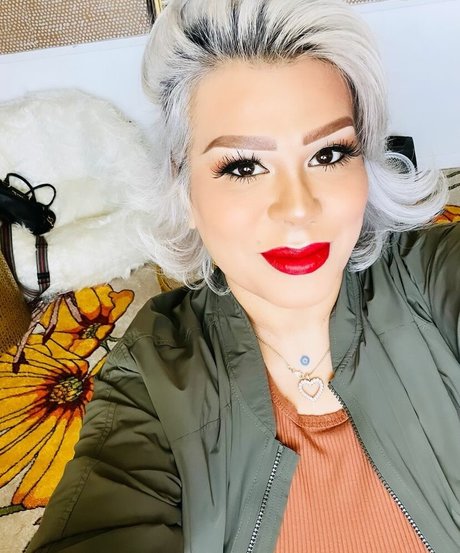 Myra La Chula Nacktbilder von OnlyFans