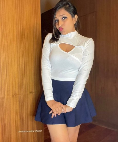 Roma Varadkar Leaks von Nacktbildern auf OnlyFans