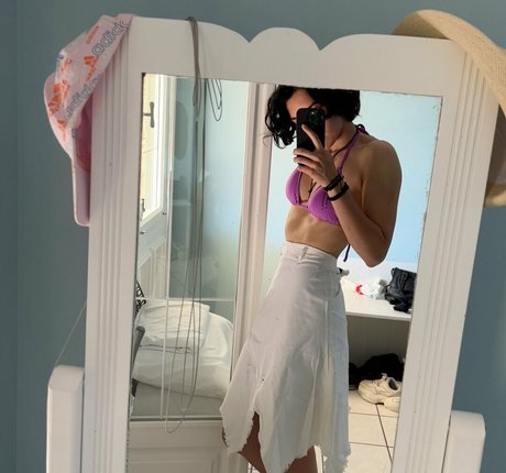 dominia noir OnlyFans Nacktfotos