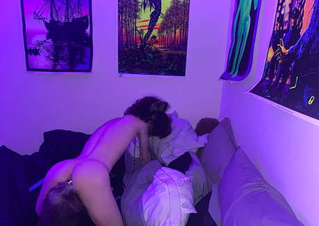 lumigothic OnlyFans Striptease