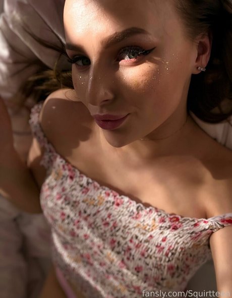 Squirtteen OnlyFans Pornografie