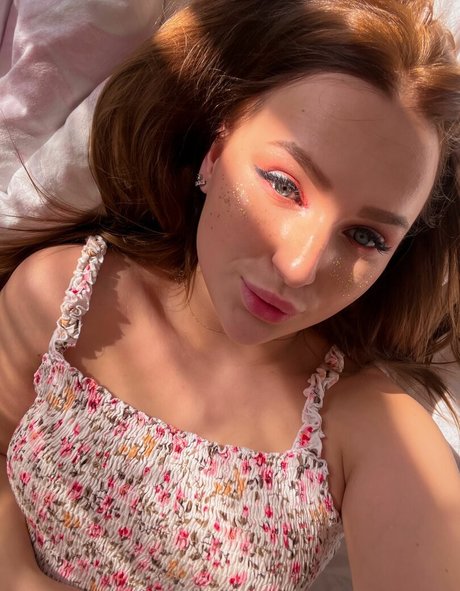 Squirtteen Leaked OnlyFans Sex