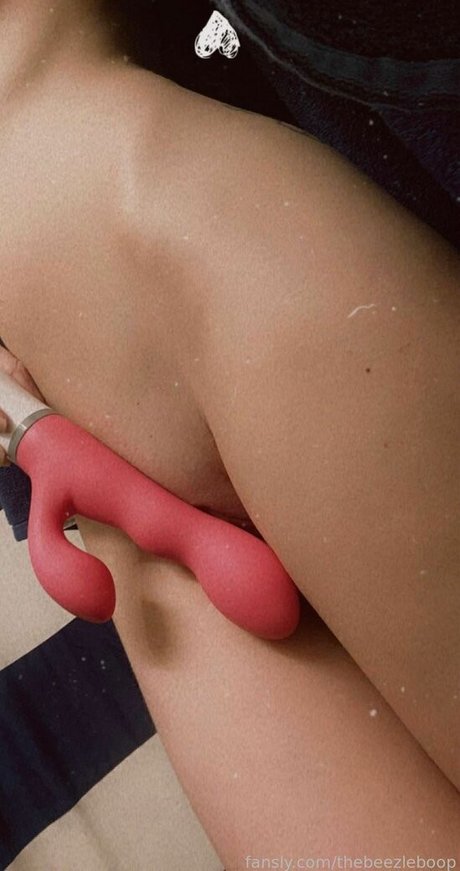 thebeezleboop OnlyFans-Model