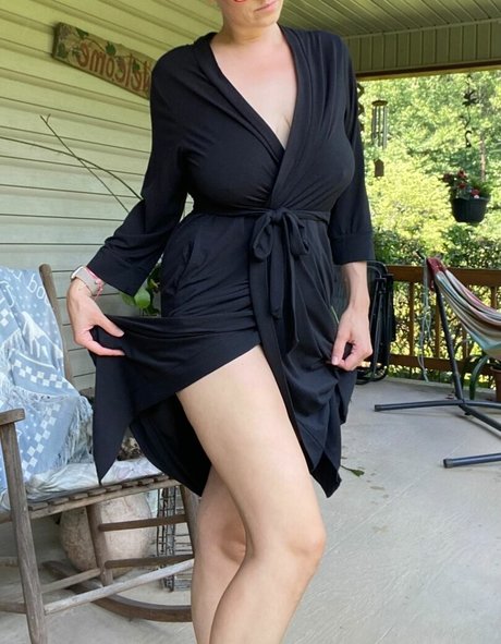 sapioslut OnlyFans Sextape