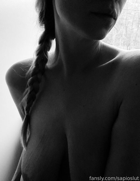 sapioslut OnlyFans X