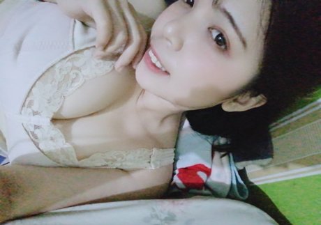 AkemiMikaido Titten OnlyFans