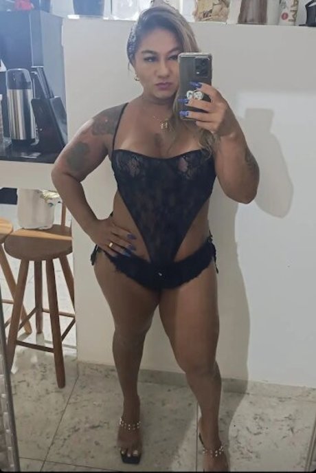 Esther Exhib Nacktbilder OnlyFans geleakt