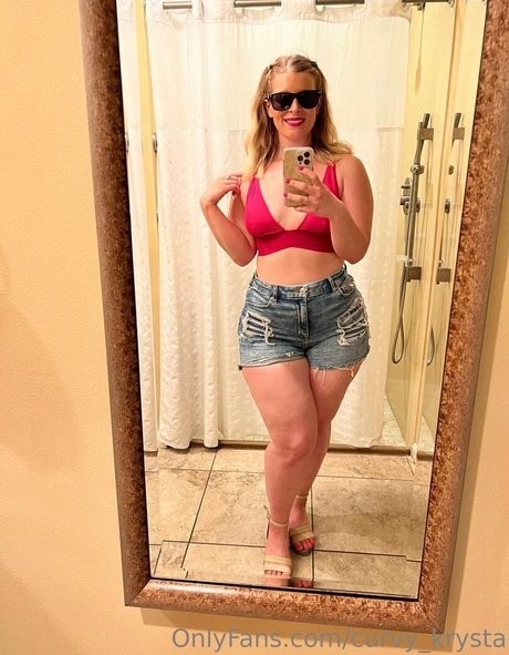 Curvy Krysta OnlyFans Nacktbilder
