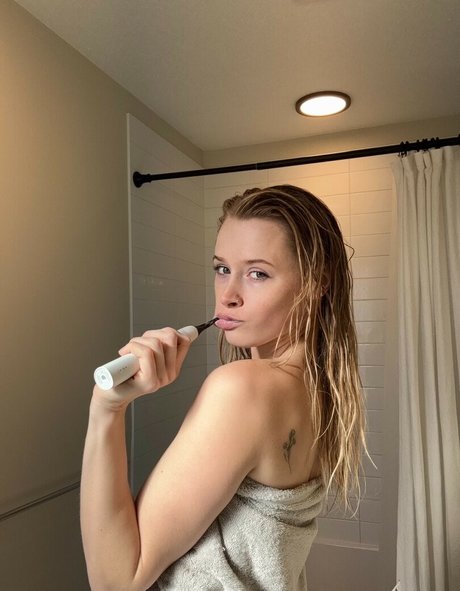 xmimirose OnlyFans Inhalte