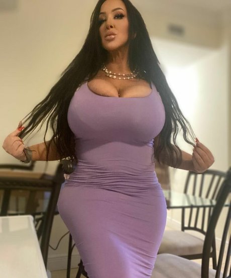 Kristine J Leak von OnlyFans