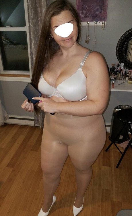 myprettywifesfeet Nacktbilder von OnlyFans geleakt