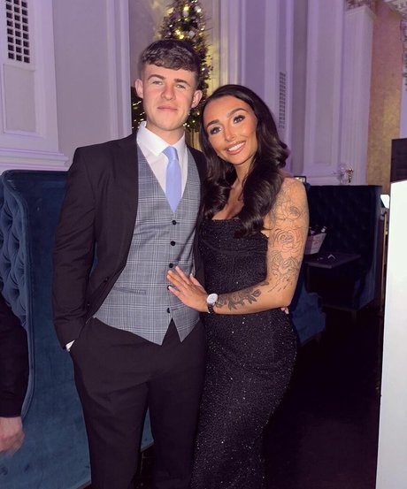 Chloe Panchal Nacktbilder von OnlyFans