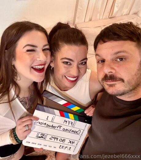 jezebel666xxx OnlyFans Leaks Pornografie