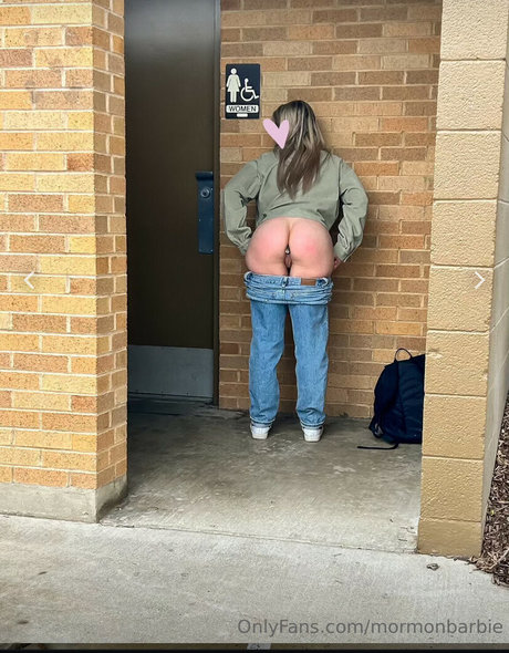 MormonBarbie Nacktbilder von OnlyFans