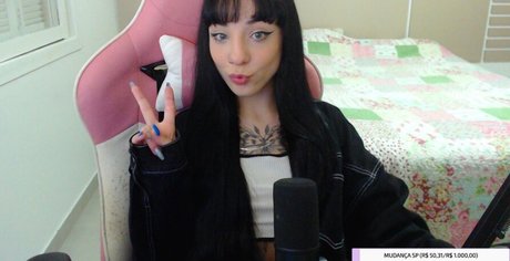 Ellen Maggnus Nacktpornos auf OnlyFans