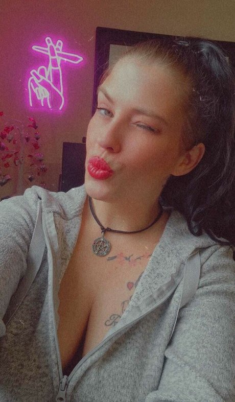 MissBabyDoll89x Only ...