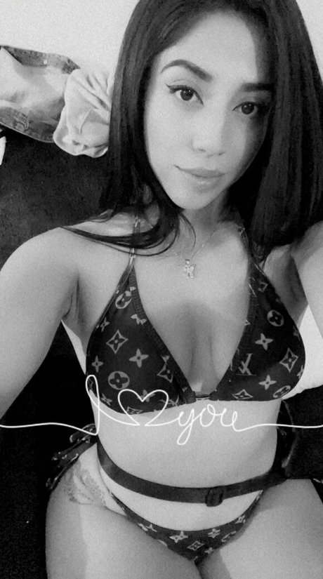 claudiaax0__ OnlyFans geleakte Pornografie