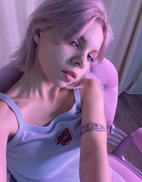 Soft Aura OnlyFans Leaj