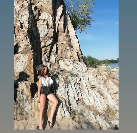 Denisa R Maria OnlyFans Fotos