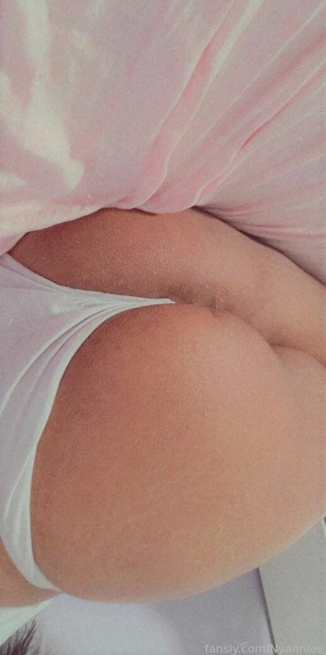 Nyanniee OnlyFans-Bilder