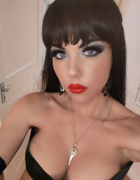 Young Goddess Kim Nacktbilder OnlyFans geleakt