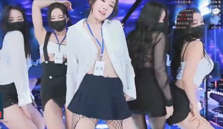 Pandaex Nacktbilder-Leaks von OnlyFans