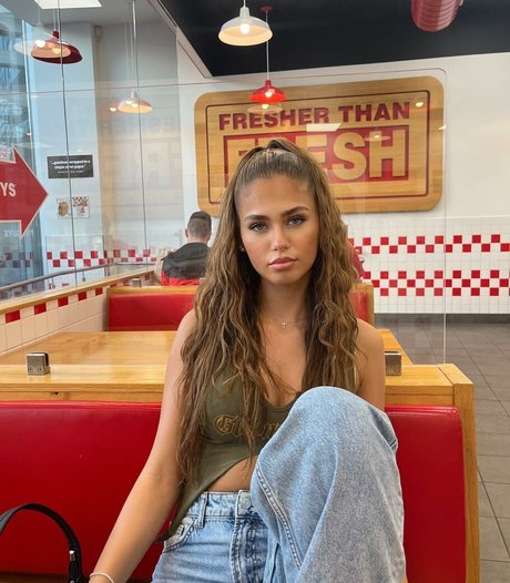 lara giorr Kostenloses OnlyFans