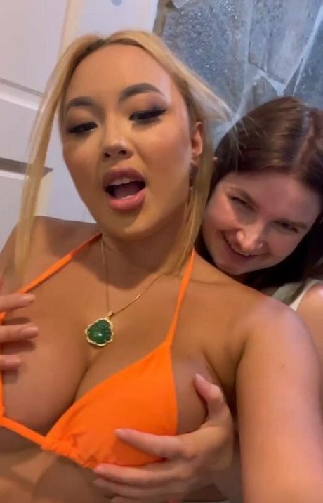 kazumisworld OnlyFans Brüste Bild