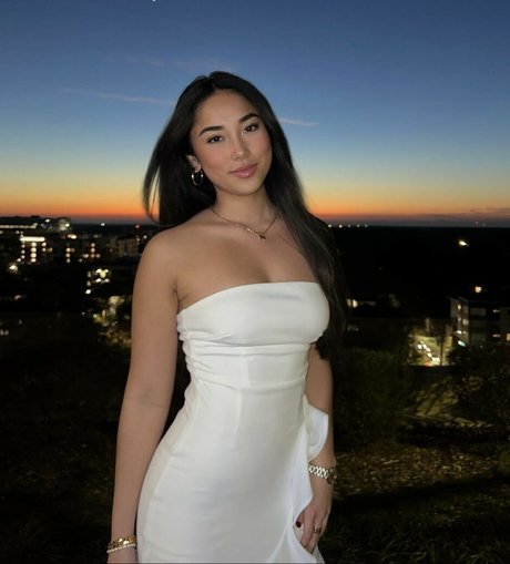 Nikki Cheng OnlyFans