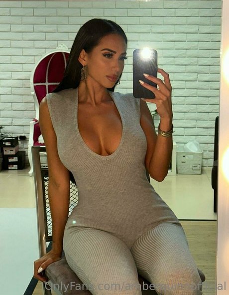 amberquinnofficial Nacktbilder von OnlyFans geleakt