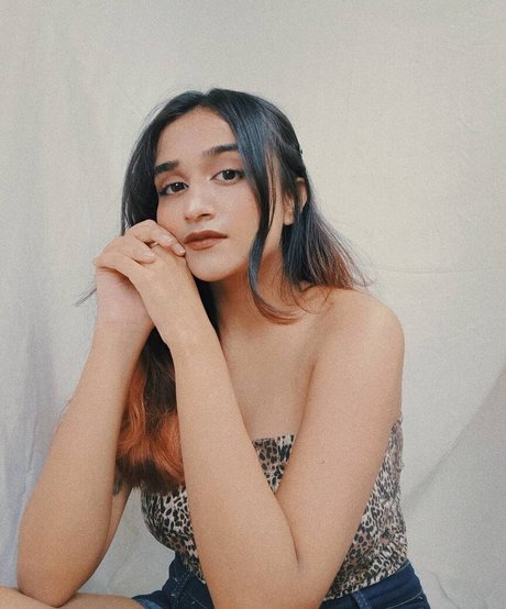 Ruchika Tandon Strip OnlyFans