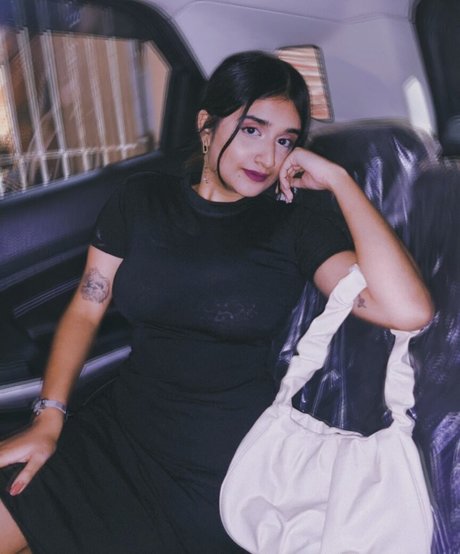 Ruchika Tandon Nacktbilder geleakt OnlyFans