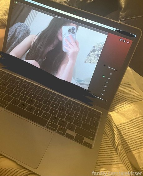 alekirser Nacktbilder von OnlyFans