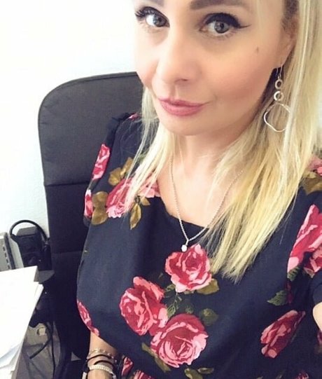 Alina Ottis NurlyFans-Pornos