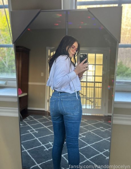 RandomJocelyn Nacktbilder OnlyFans