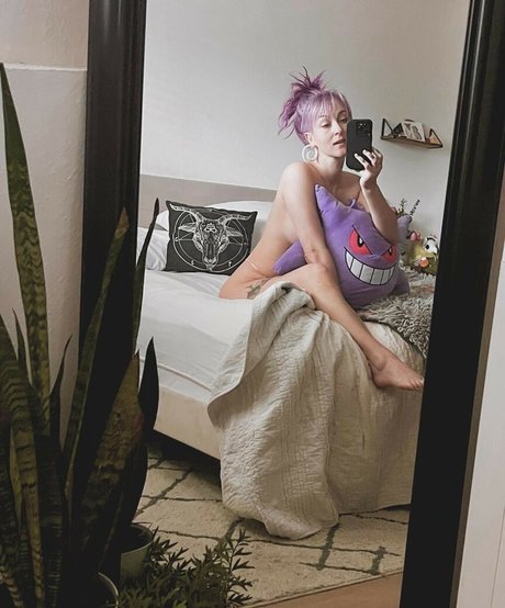 Hoetohauswife OnlyFans Inhalte