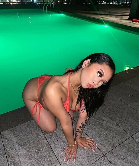 Thailiian OnlyFans Archiv