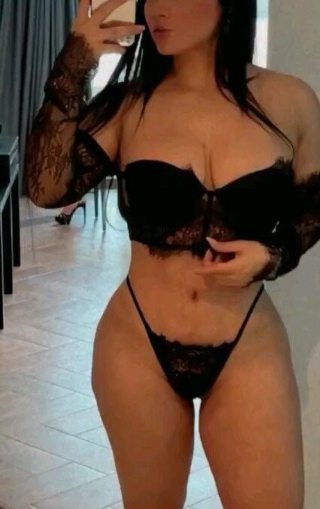 Carolina Pineda Titten OnlyFans