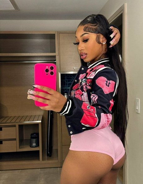 OfficialLadiiScorpio Nacktbilder von OnlyFans