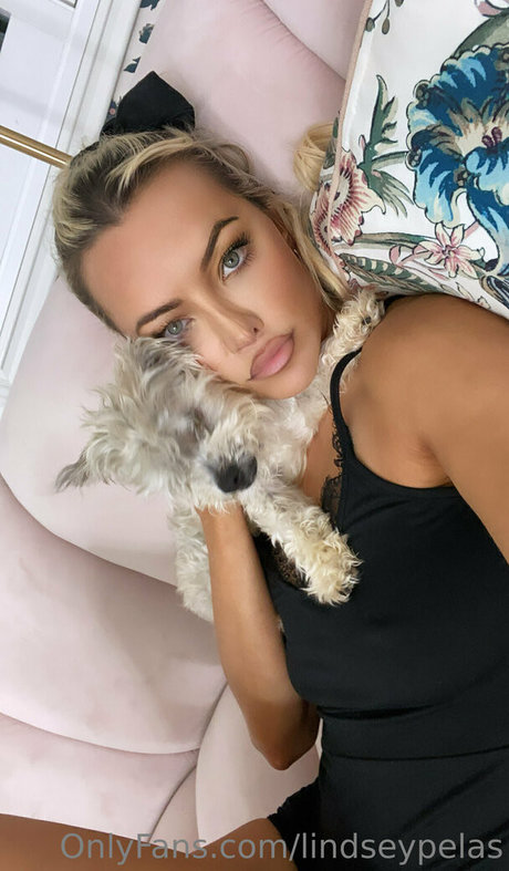 lindseypelas Nacktbilder von OnlyFans geleakt