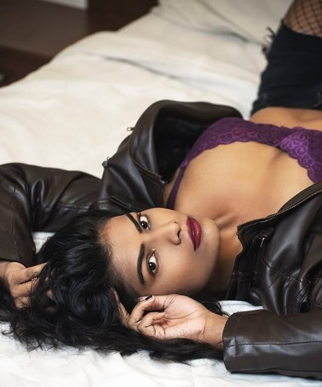 Nidhi Goel Leak von OnlyFans Pornografie