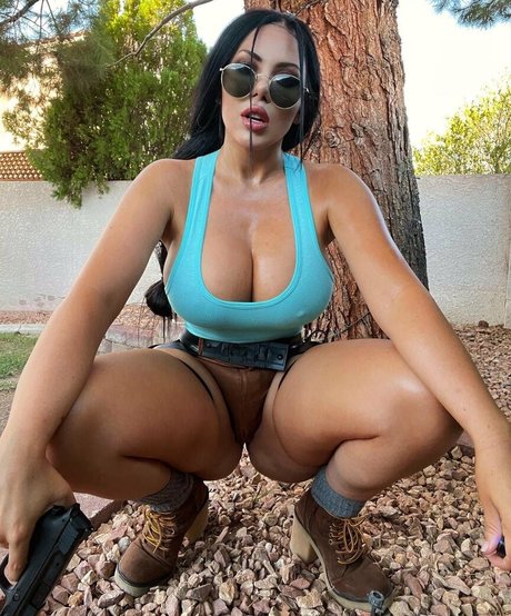 Lara Croft Leaked OnlyFans Fotos